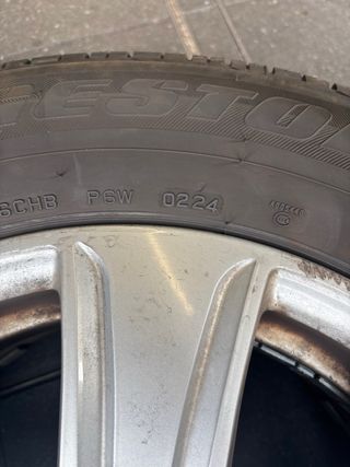 Llantas 16 pulgadas Audi con neumaticos 