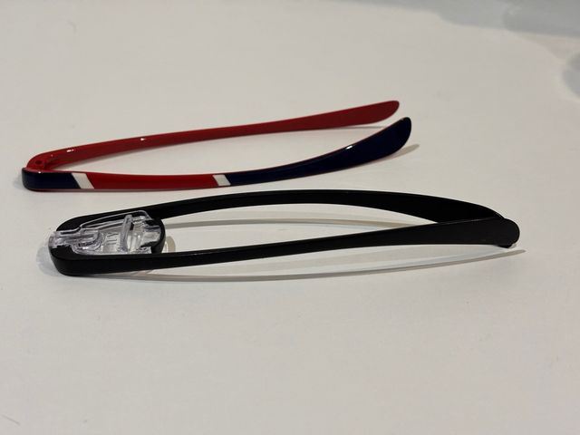 2 Hastes com narigueiras de óculos Try Change