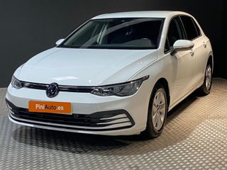 Volkswagen Golf 1.0 eTSI 110cv DSG Life