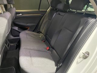 Volkswagen Golf 1.0 eTSI 110cv DSG Life