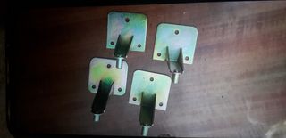 Staffe per supporti estintori nuove