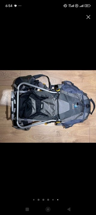 Mochila portabebes de senderismo
