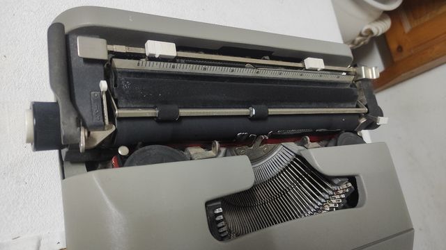 Olivetti LETTERA 35