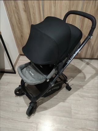 Carro infantil. Cuco y silla de paseo