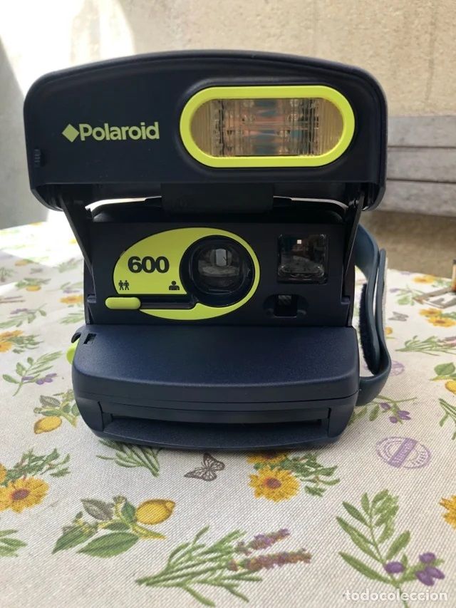 Polaroid 600 Cámara instantenea Azul neon