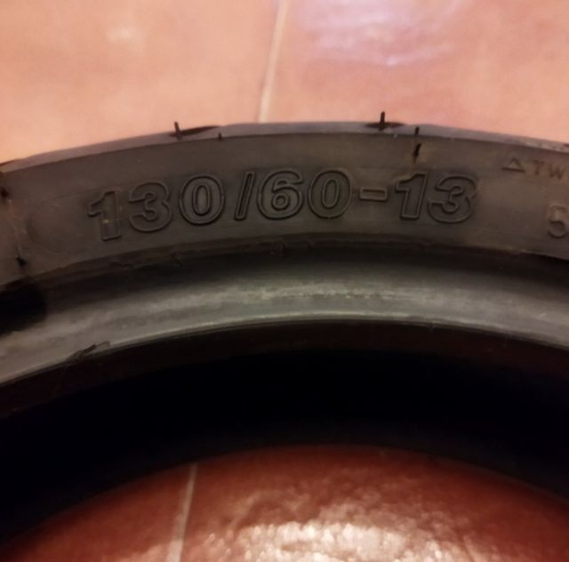NEUMATICO 130/60 R13