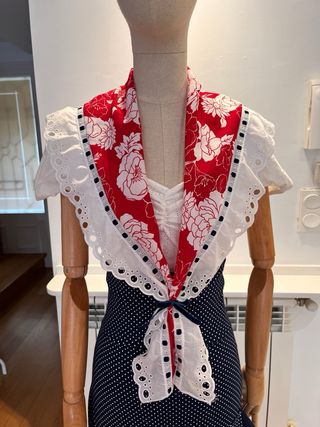 Picos y mantoncillos de flamenca