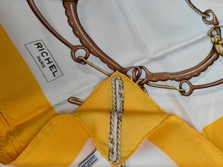 Pañuelo seda