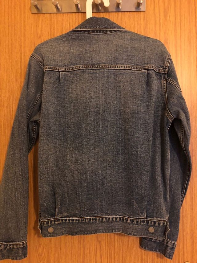 Cazadora vaquera unisex pero tallaje de hombre m