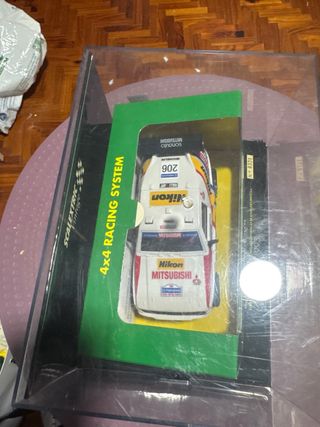 Mitchubisi Pajero TT serie limitada scalextric
