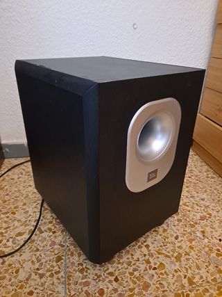subwoofer JBL 200-230