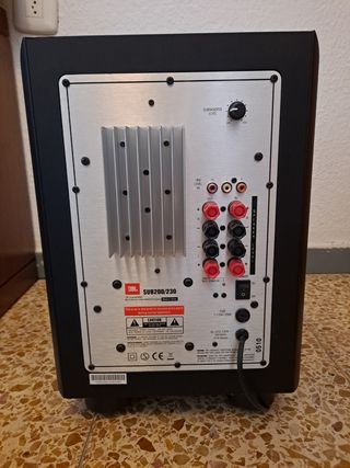subwoofer JBL 200-230