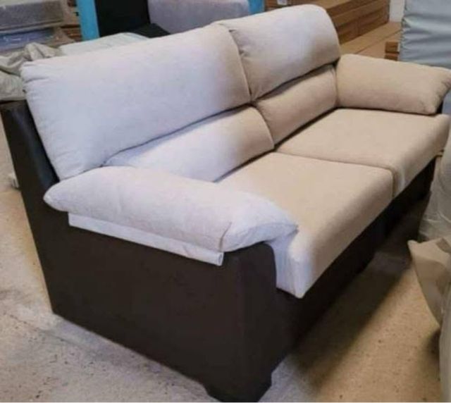 SOFAS 2 Y 3 PLAZAS desde 200e