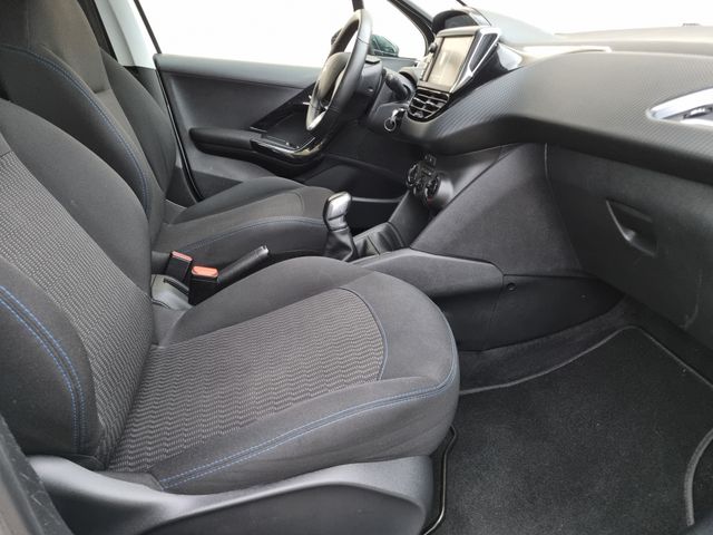PEUGEOT 208 ACTIVE BlueHDi