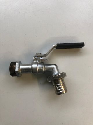 Grifo esfera jardín 1"*1/4"