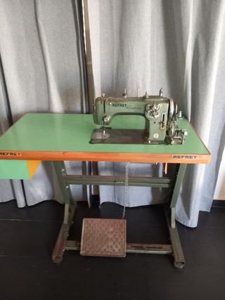 Máquina coser refrey