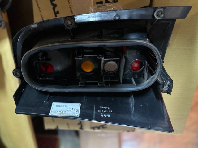 Pilotos traseros Mercedes Vito