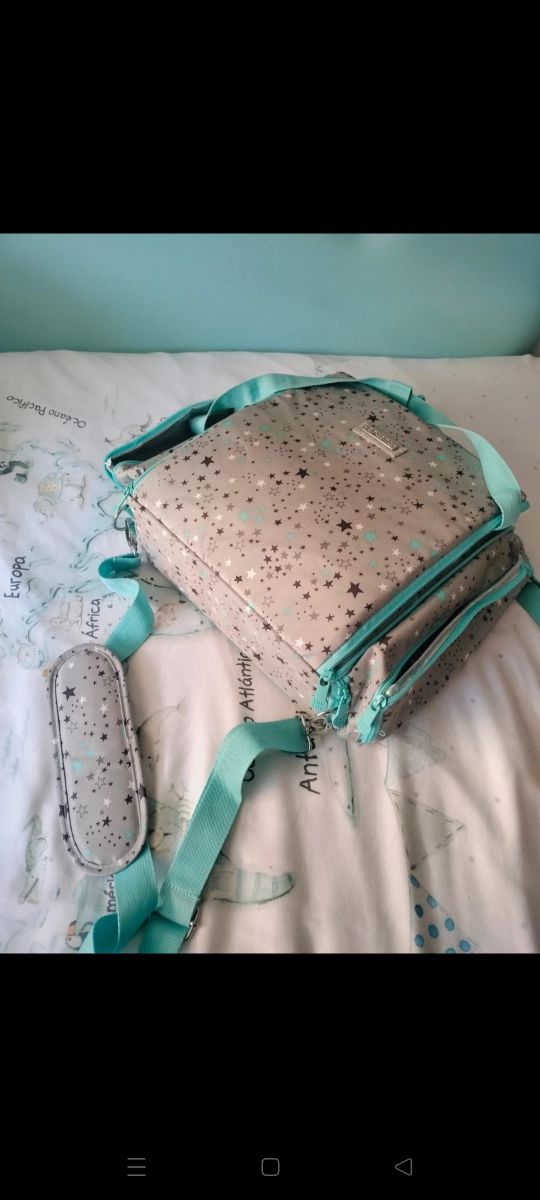 Trona viaje con almacenaje y nevera