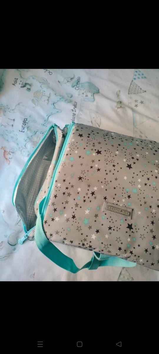 Trona viaje con almacenaje y nevera