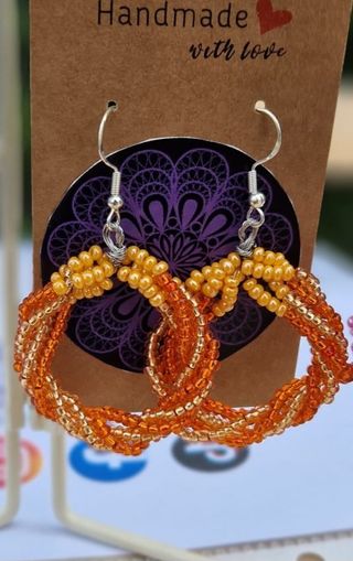 Orecchini fatti a mano