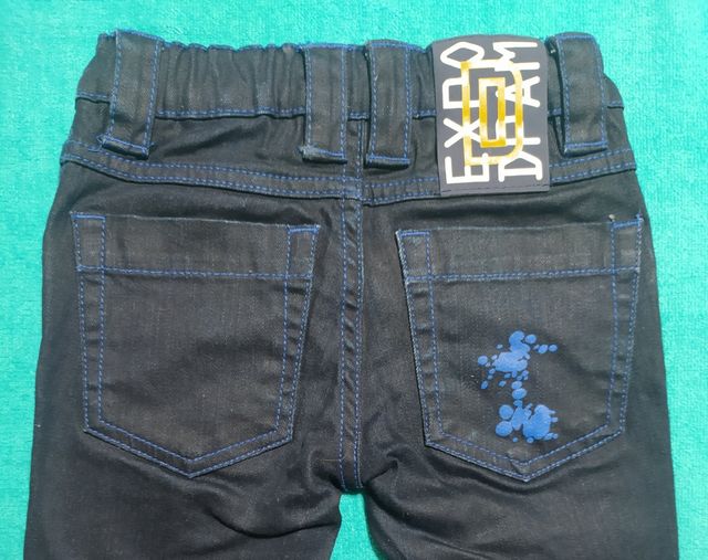 Vendo un set da bambino taglia 3 anni