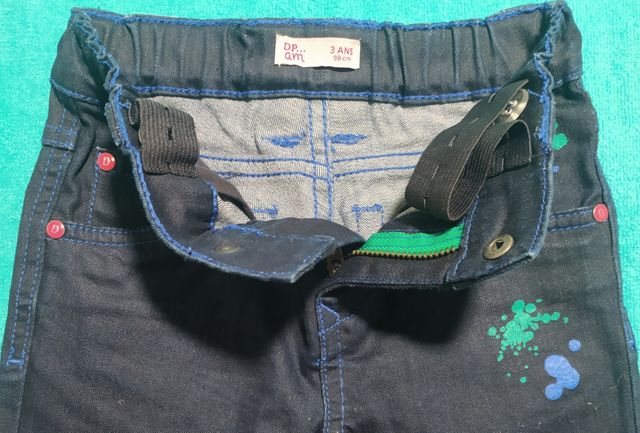 Vendo un set da bambino taglia 3 anni