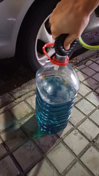 Bomba manual gasolina, tubos PVC y embudo