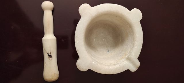 Mortero, almirez de mármol