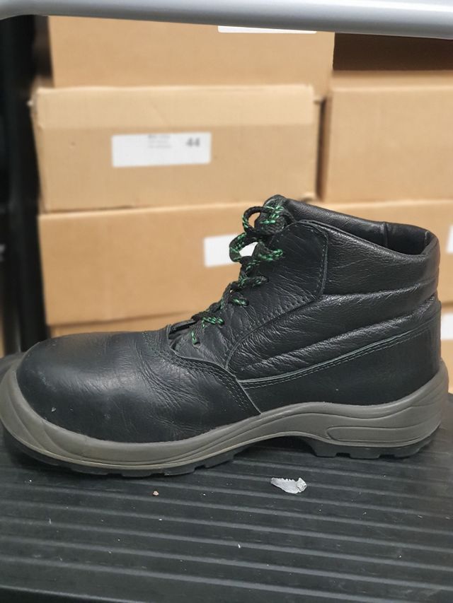 Zapatos de seguridad Marca Panter T - 42