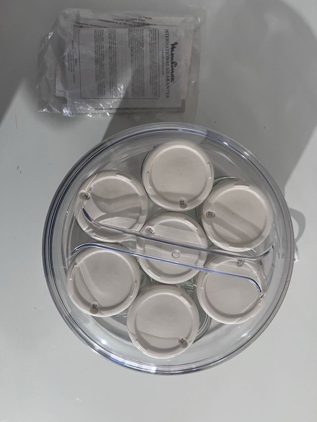 maquina para hacer yogur. yogurteo