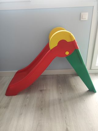 Tobogán infantil