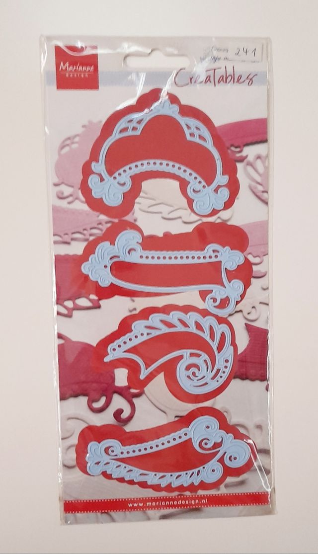 5 fustelle creatables Marianne Design
