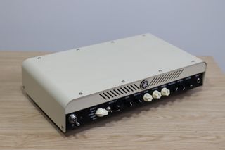 Amplificador de guitarra YAMAHA THR-100