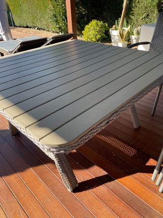Mesa exterior terraza