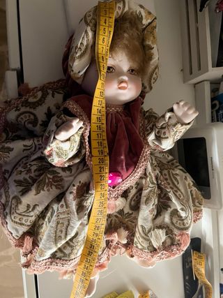 Bambola di porcellana 