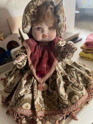 Bambola di porcellana 
