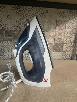 Plancha ropa.
