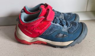 Zapatillas deportivas niños-as  T 29