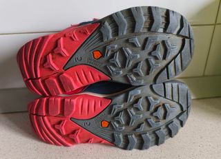 Zapatillas deportivas niños-as  T 29