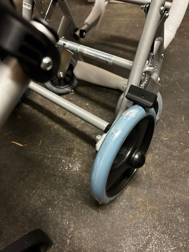 Silla plegable de traslado personas 120 kilos