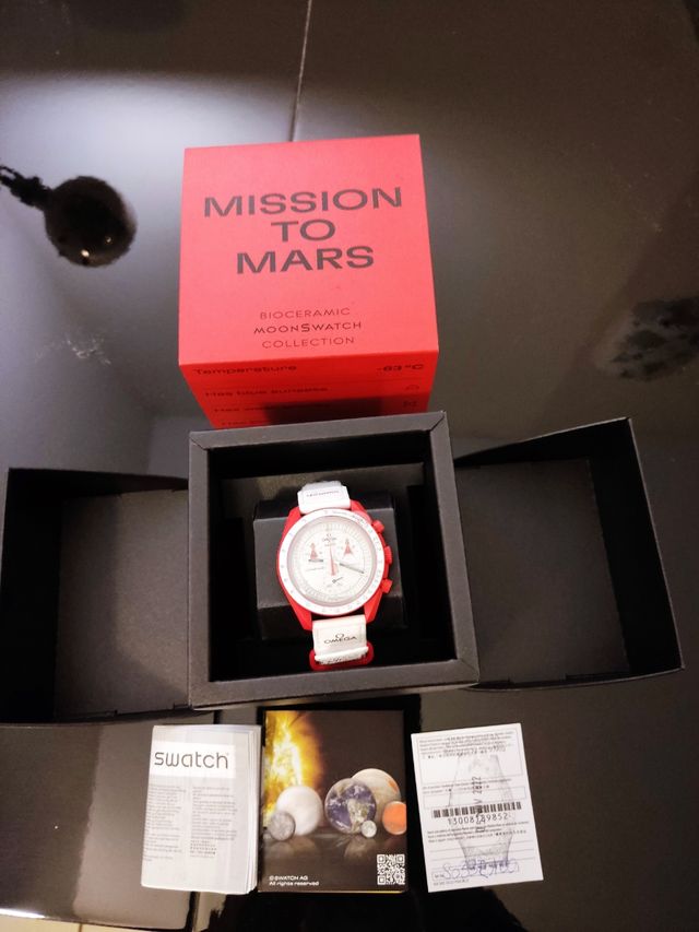 Omega Swatch Mars 