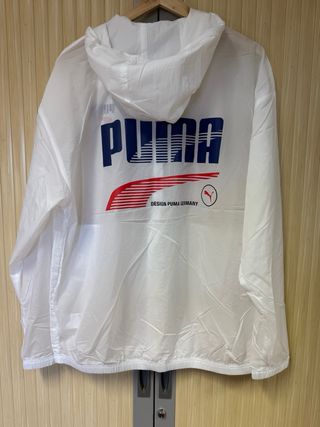 Chaqueta ligera de moda Puma 