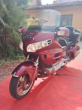 Honda Goldwing 1800 2004 con extras