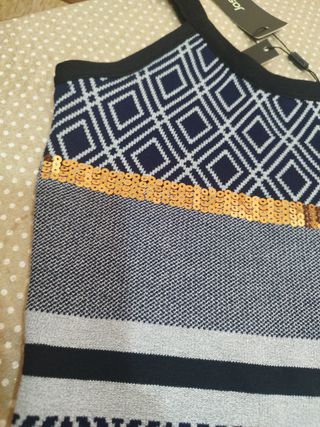 Vestito elegante nuovo