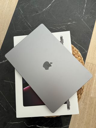 MacBook Pro de 16 pulgadas con chip M2 pro de Appl