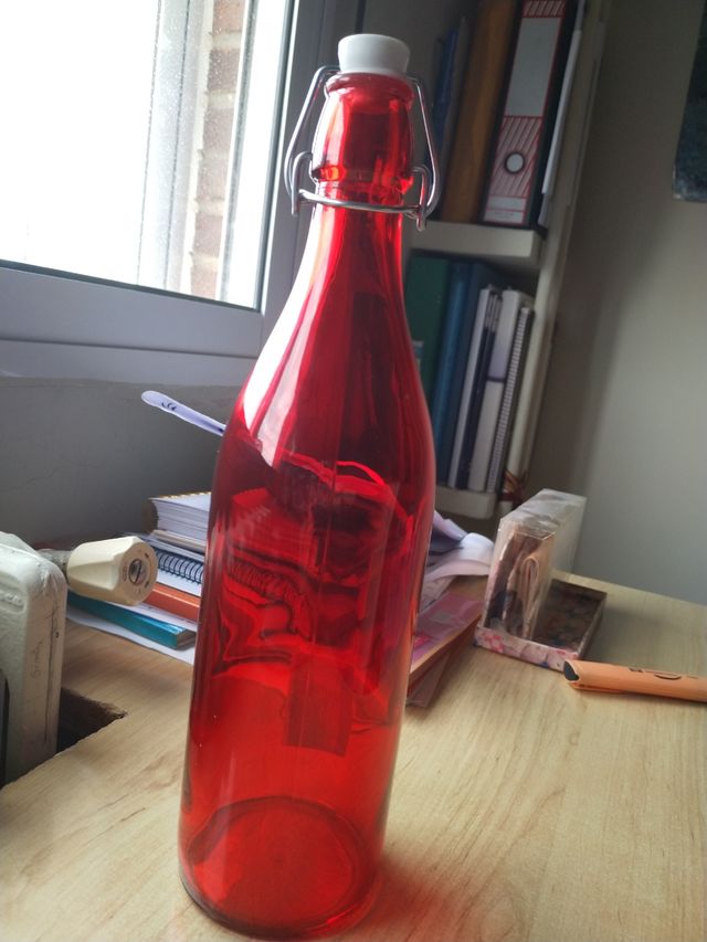 Botella de cristal rojo NUEVA
