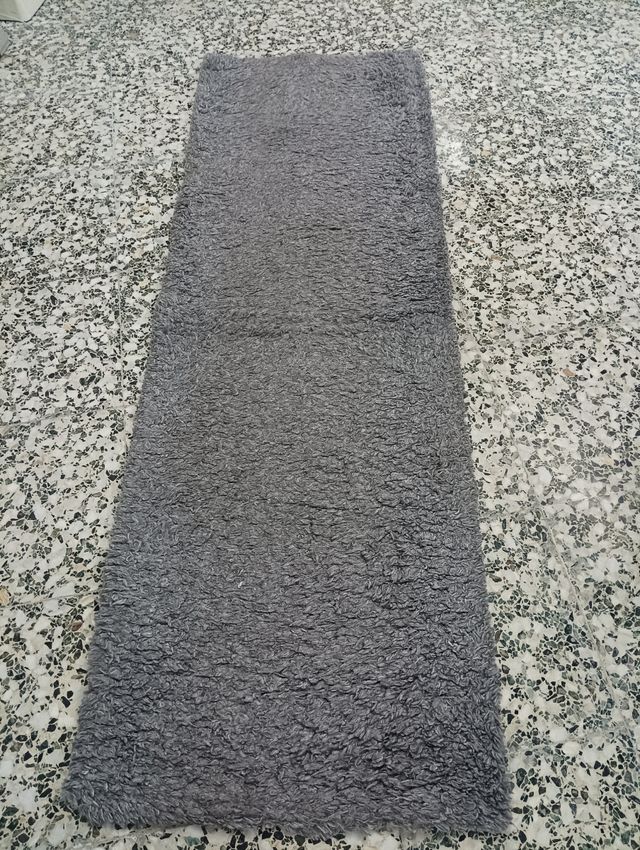 Alfombra grande gris