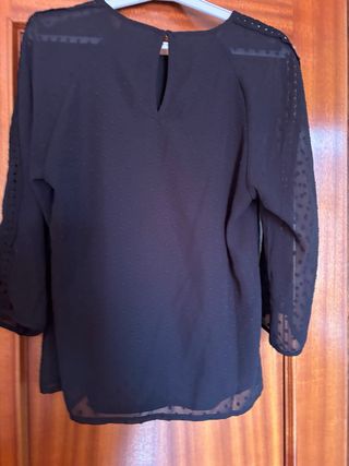 Blusa negra