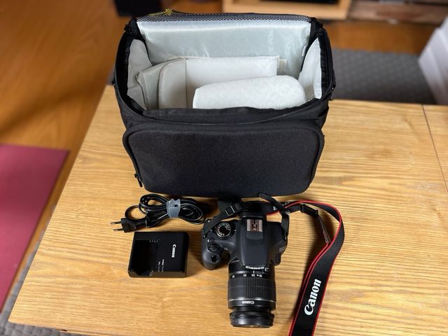 Camara reflex Canon EOS 1200D