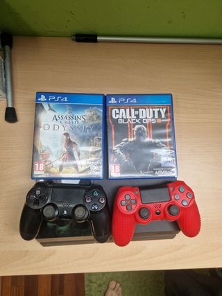 Ps4+jugos y mandos. Precio negociable